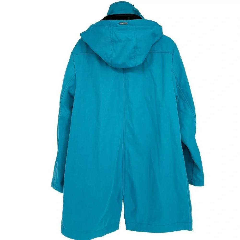 Mia Melon Stella Jacket: Strut Through Any Storm - Picture 4 of 16